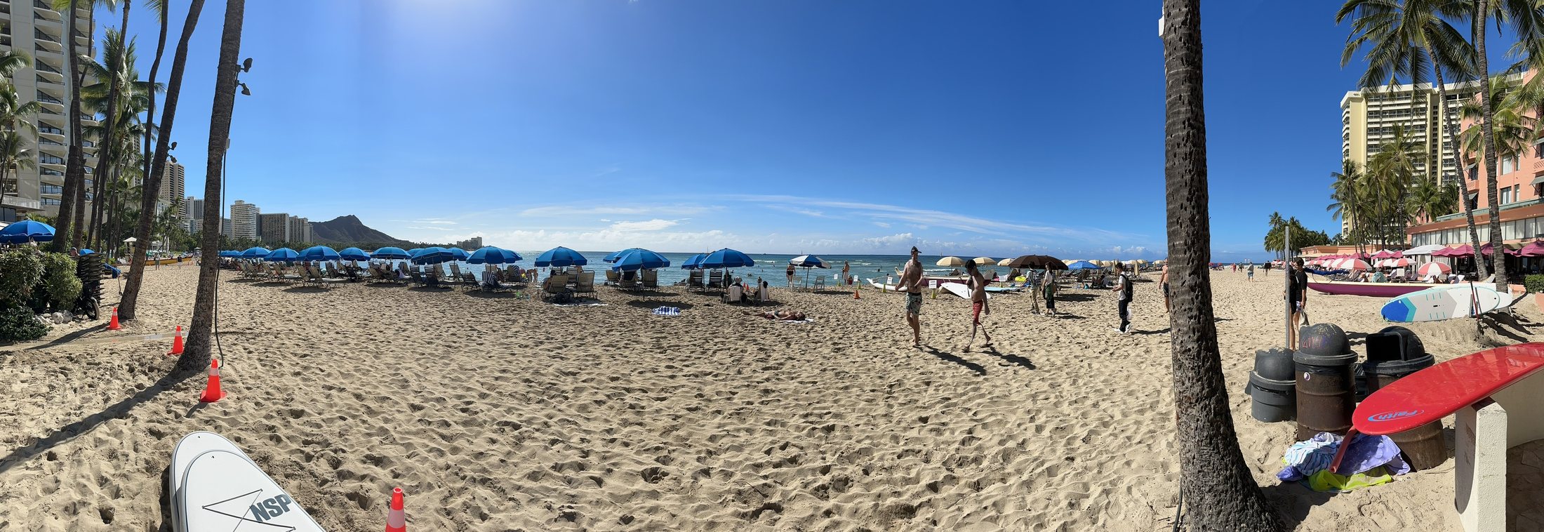 Wide panoramic view of Royal-Moana Beach stretch of Waikīkī with Diamond Head
